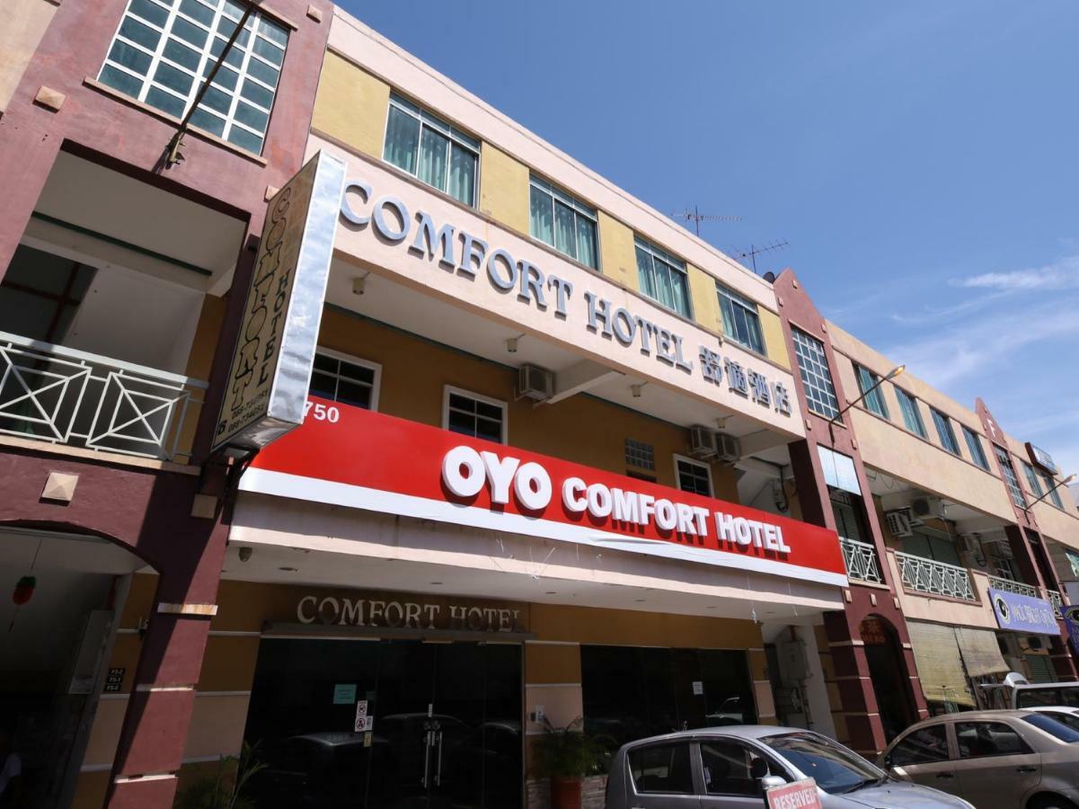 Oyo 750 Comfort Hotel Кота Кинабалу Екстериор снимка