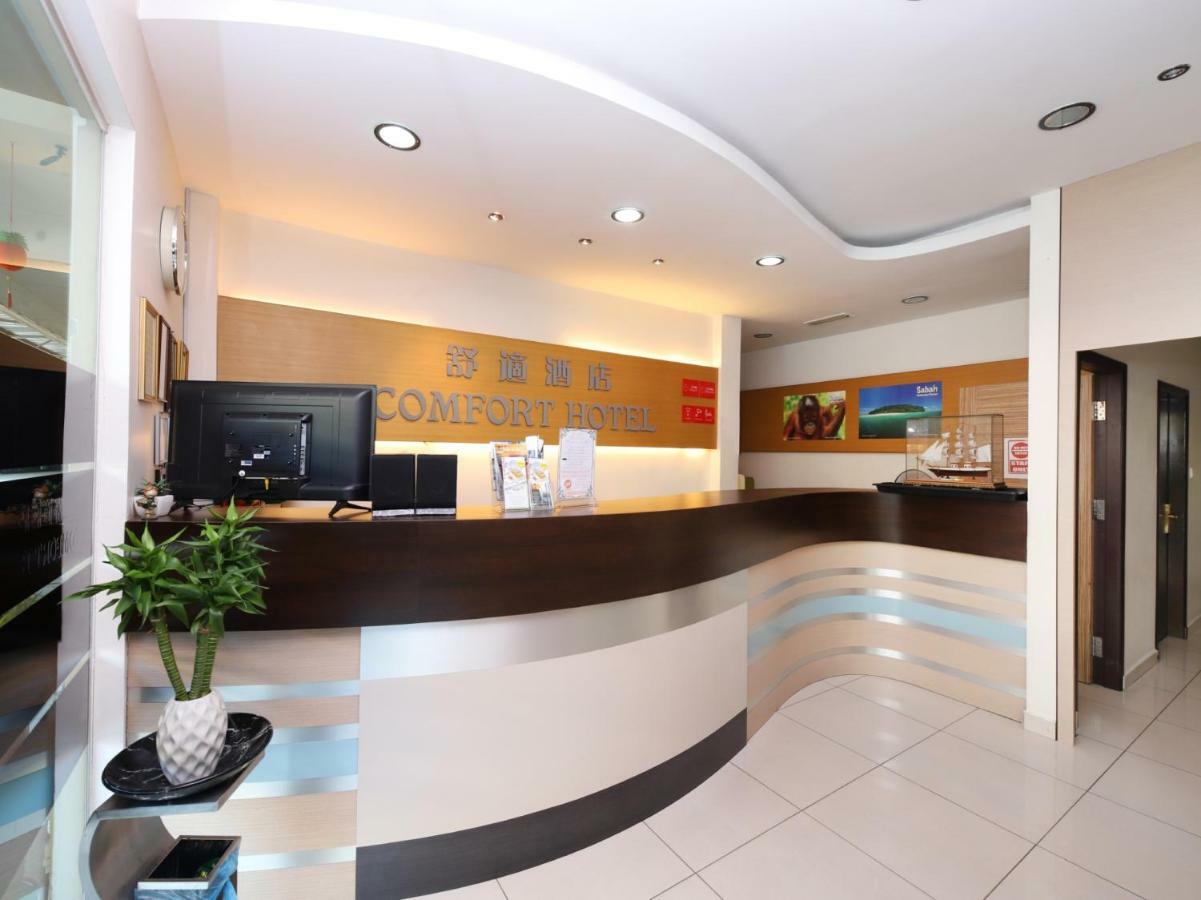 Oyo 750 Comfort Hotel Кота Кинабалу Екстериор снимка